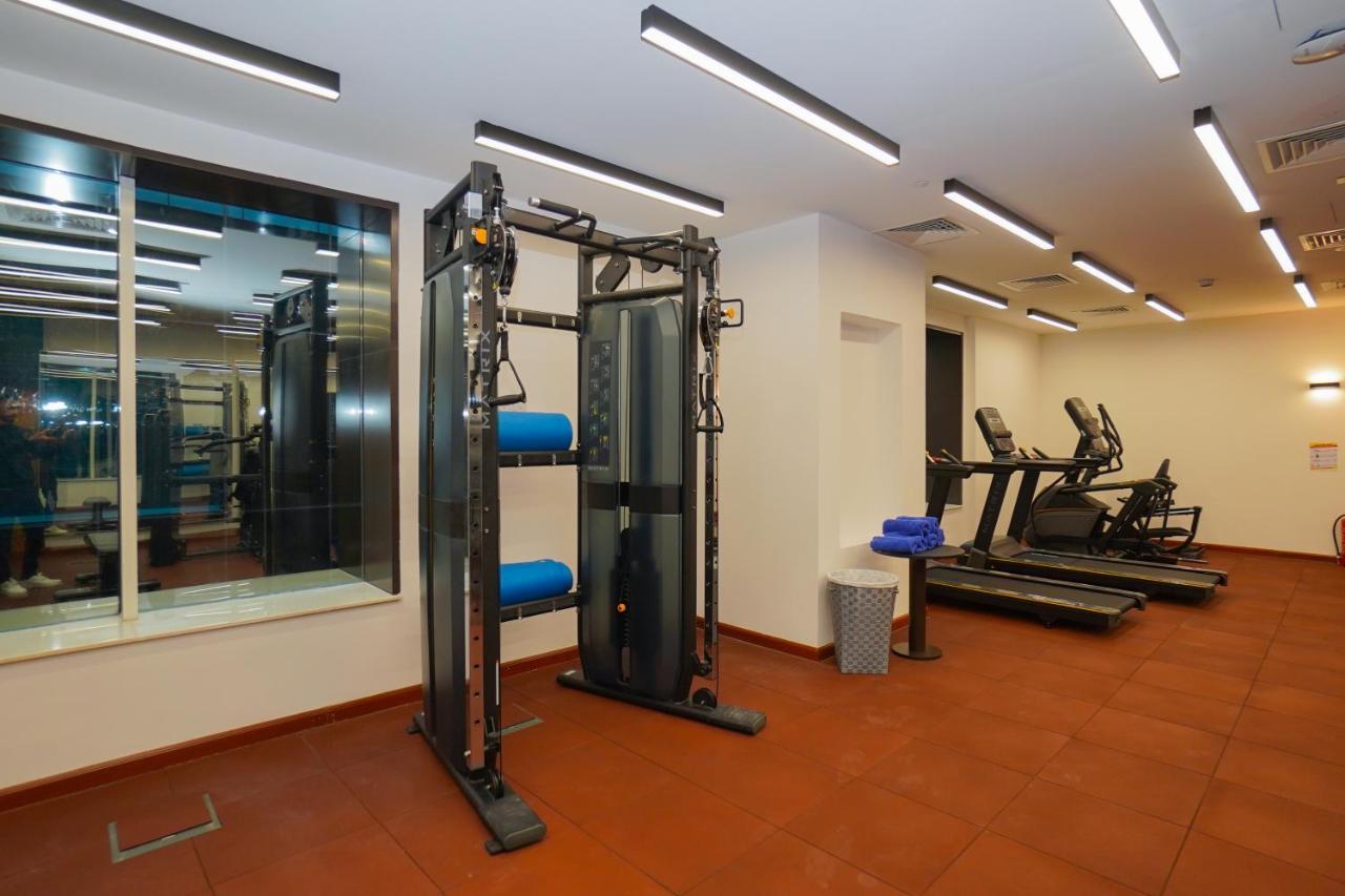 The Grand Lux Hotel Doha Exterior foto The gym at the Embassy of the United States in Warsaw